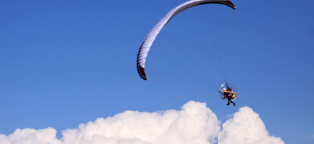 Обложка: Обзорный полет на паралете «Прикоснись к небу» в Красноярске