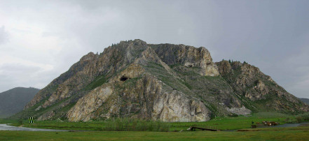 Обложка: Усть-Канская пещера
