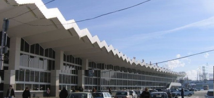 Обложка: Железнодорожный вокзал города Астрахани