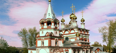 Обложка: Богоявленская церковь в Соликамске