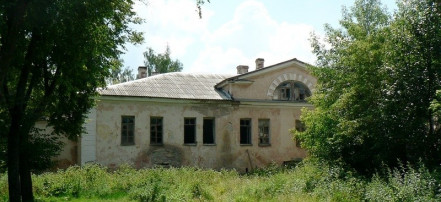 Обложка: Дом предводителя дворянства на Романовой горке