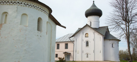 Обложка: Зверин Покровский монастырь