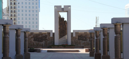 Обложка: Мемориальный комплекс «Солдат Туймаады»