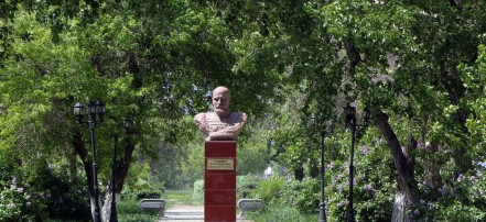 Обложка: Памятник П.А. Столыпину в Славгороде