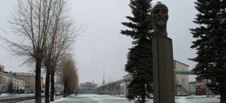 Обложка: Памятник Ф. Э. Дзержинскому