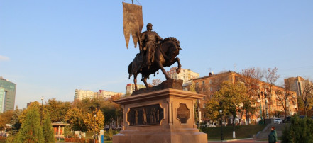 Обложка: Памятник князю Засекину