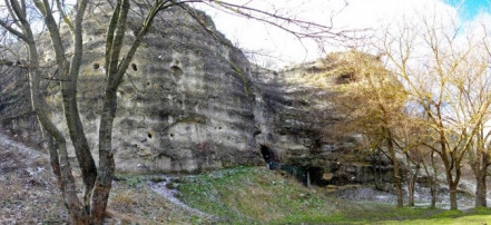 Обложка: Пещера Чокурча