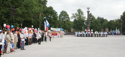 Обложка: Площадь Выборгских Полков