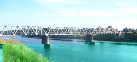 Обложка: Рижский железнодорожный мост