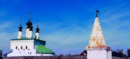 Обложка: Свято-Александровский мужской монастырь в Суздале