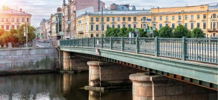 Обложка: Семёновский мост