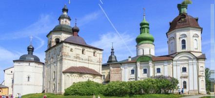 Обложка: Собор Успения Пресвятой Богородицы в Кирилло-Белозерском монастыре