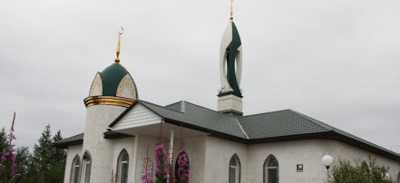 Обложка: Соборная мечеть «Азат Сафа»