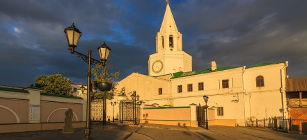 Обложка: Спасо-Преображенский Казанский мужской монастырь