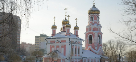 Обложка: Сретенский храм города Дмитрова