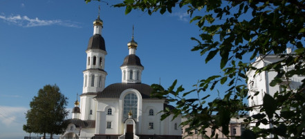 Обложка: Успенская церковь в Архангельске