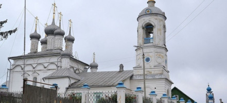 Обложка: Храм Петра и Павла в Мценске Орловской обл. (Храм Введения Пресвятой Богородицы во Храм в Мценске)