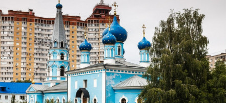 Обложка: Храм Успения Пресвятой Богородицы на Монастырщенке в Воронеже