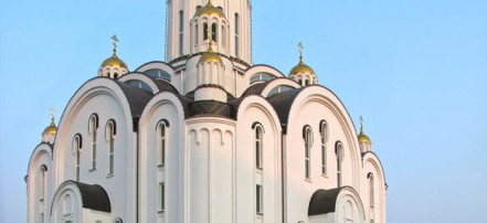 Обложка: Храм во имя Блаженной Ксении Петербургской