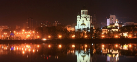 Обложка: Храм на крови во имя Всех Святых в Земле Российской просиявших