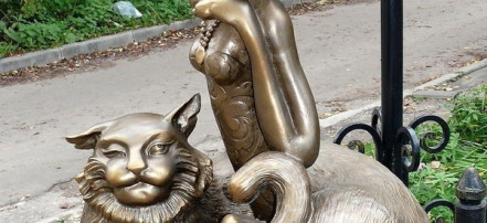Обложка: Скульптурная композиция «Йошкина кошка»