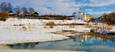 Обложка: Николаевский Клобуков монастырь в Кашине