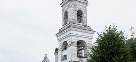 Обложка: Церковь «Белая Троица» в Твери