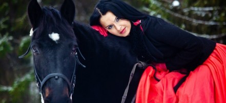 Обложка: Фотосессия с лошадьми в Перми