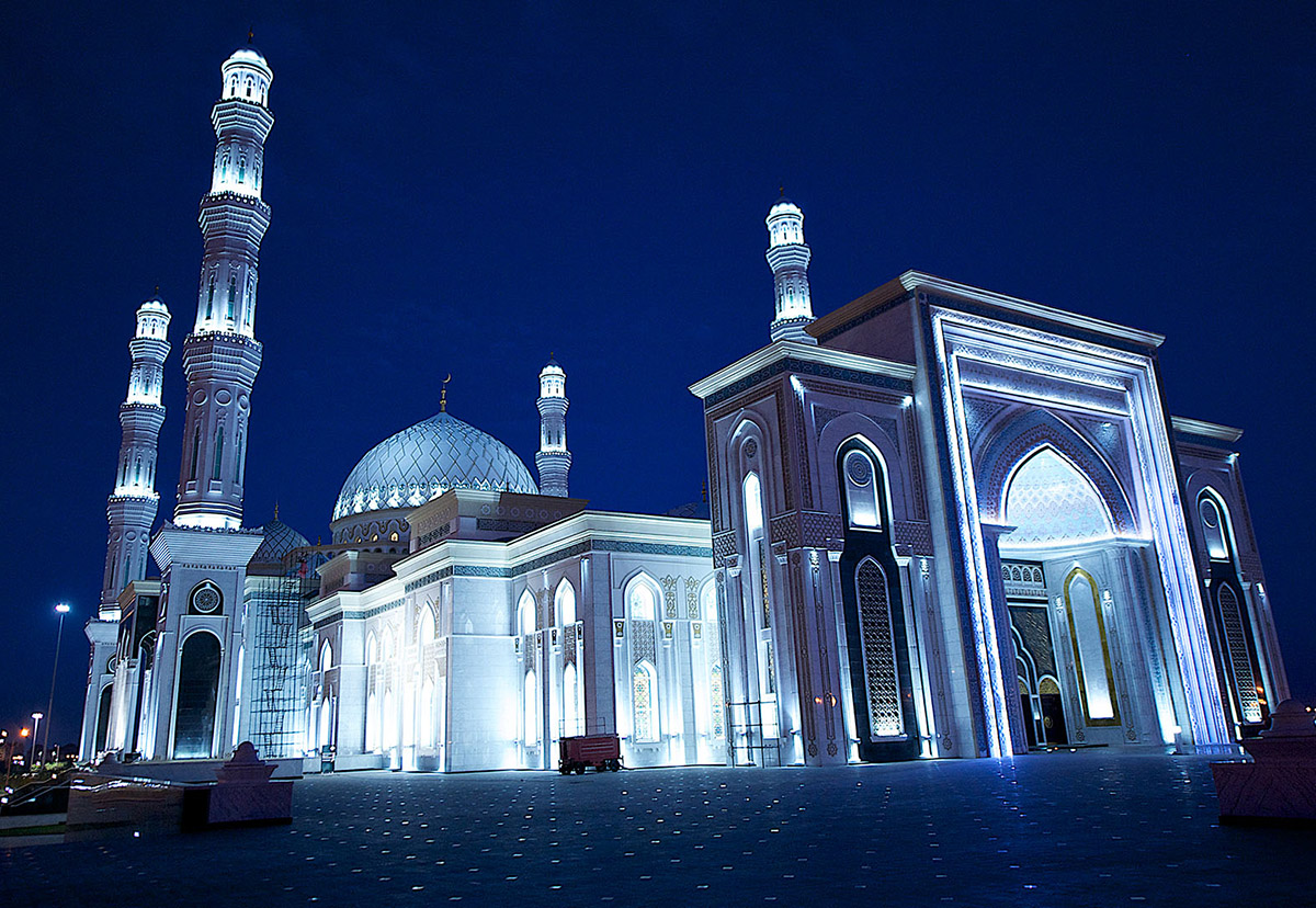 Мечети Хазрет-Султан