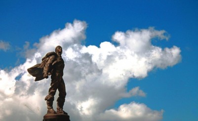 Памятник героям-стратонавтам