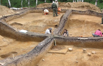 Группа археологических памятников на о. Сучу