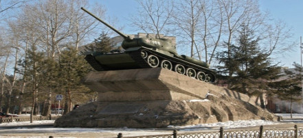 Памятник "Танк Т-34": Фото 1