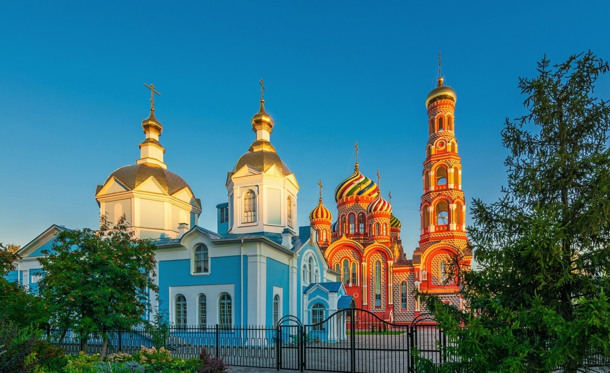 Фото тамбовских церквей. Вознесенский Тамбовский женский монастырь, Тамбов. Вознесенский женский монастырь города Тамбова. Тамбов храм Вознесения Господня.