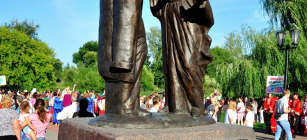 Памятник Святым Петру и Февронии: Фото 3