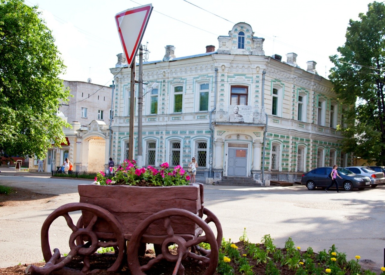 Дом кондитера Вольфа в Удмуртская республике — фото, описание на GoRu