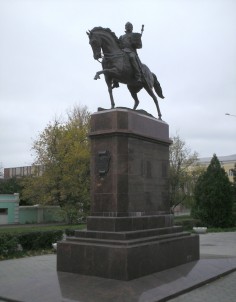 Конный памятник М. И. Платову