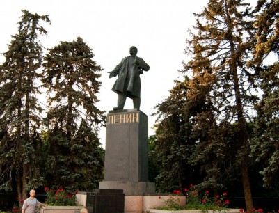 Памятник В. И. Ленину в Ростове-на-Дону