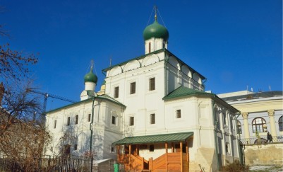 Храм преподобного Максима Блаженного на Варварке