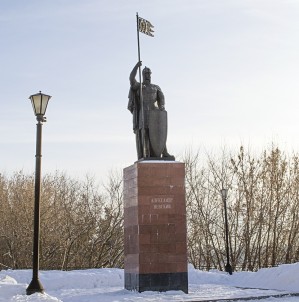 Памятник Александру Невскому в Городце