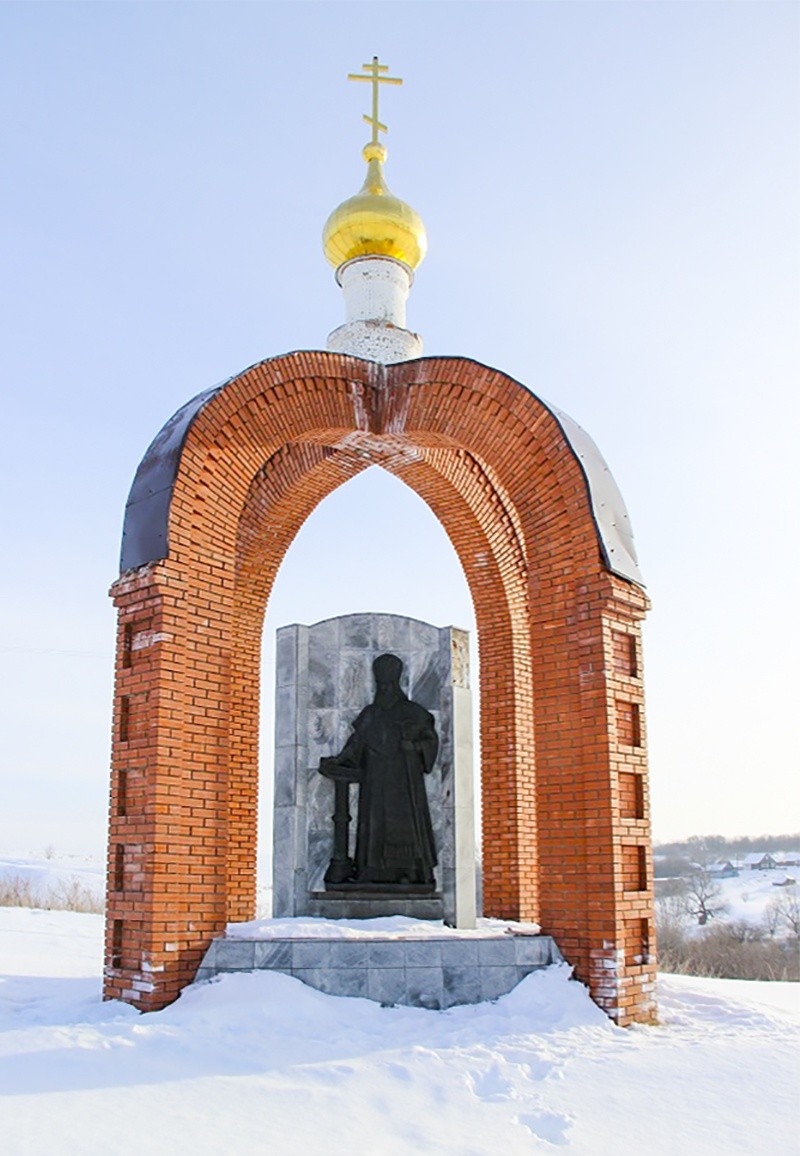 Вельдеманово. Памятник Патриарху Никону в с. Вельдеманово. Мемориалу Патриарху Никону с Вельдеманово. Памятник Никону в Вельдеманово. Вельдеманово Перевозский район.