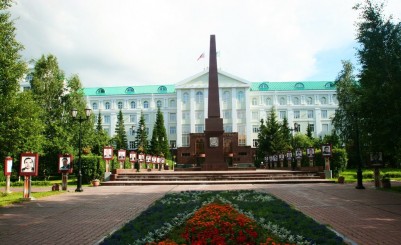 Аллея Почетных граждан Ханты-Мансийского автономного округа