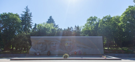 Памятник «Вечная Слава»: Фото 2