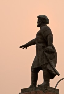 Памятник А. Дубенскому в Красноярске