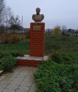 Памятник Аполлону Степановичу Жемчужникову