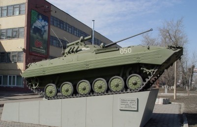 Памятник БМП-2