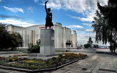 Памятник Н. Аргентовской