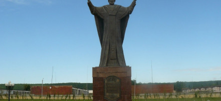 Памятник Николаю Чудотворцу: Фото 2