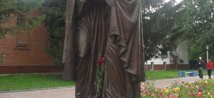 Памятник Петру и Февронии: Фото 1