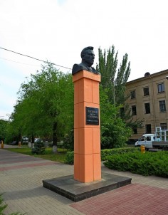 Памятник Ф.Г. Логинову