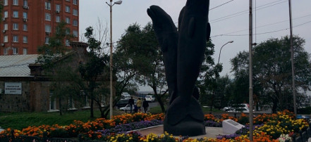 Памятник трем китам: Фото 3